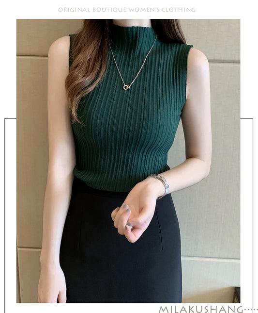 ✨ Magesuek Knit Crop Top ✨