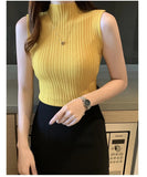 ✨ Magesuek Knit Crop Top ✨