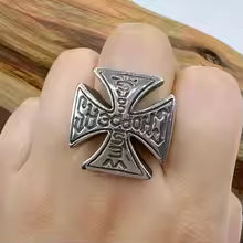 Men’s Cross Cocktail Ring – Modern Punk Statement