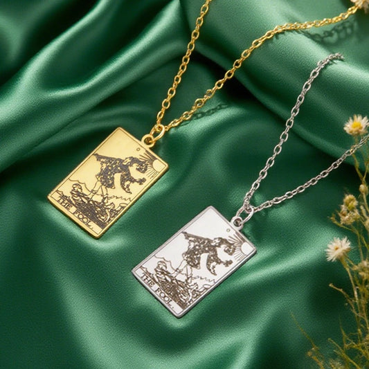Major Arcana Tarot Pendant Necklace – Stylish Unisex Jewelry