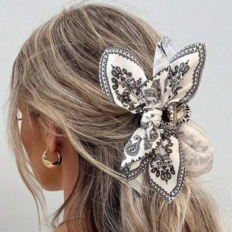 Printed Hair Claw Clip – Stylish Headwear for Women